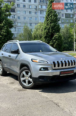 Позашляховик / Кросовер Jeep Cherokee 2013 в Сумах