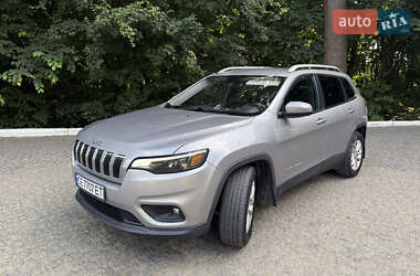 Внедорожник / Кроссовер Jeep Cherokee 2018 в 