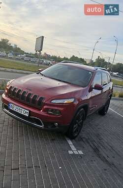 Внедорожник / Кроссовер Jeep Cherokee 2015 в Киеве