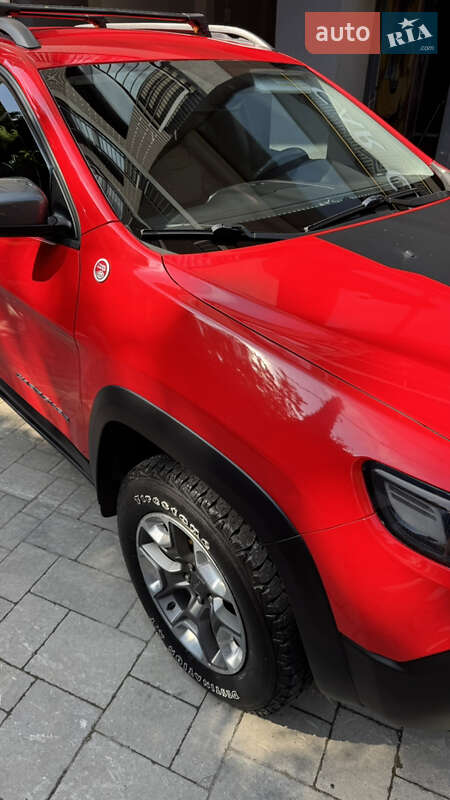 Внедорожник / Кроссовер Jeep Cherokee 2018 в Ужгороде фото 14 Внедорожник / Кроссовер Jeep Cherokee 2018 в Ужгороде