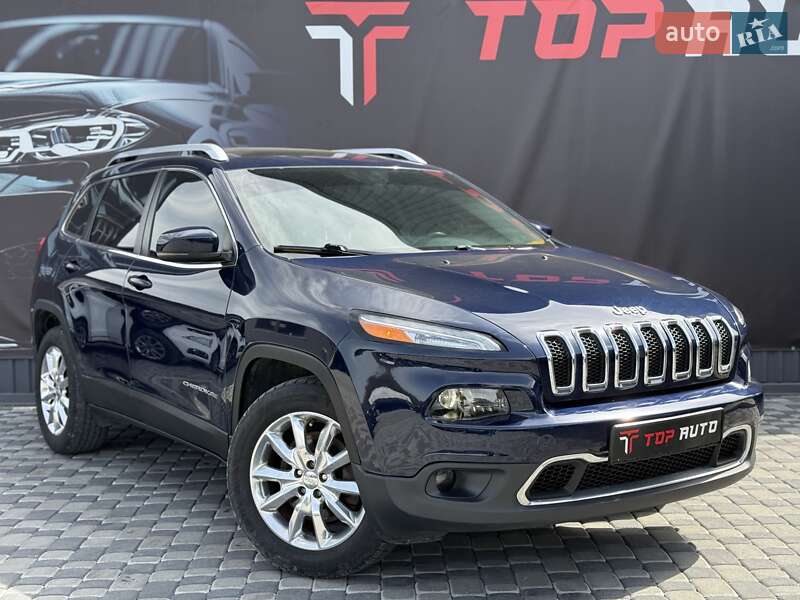 Позашляховик / Кросовер Jeep Cherokee 2015 в Львові