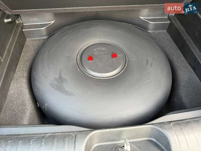 Позашляховик / Кросовер Jeep Cherokee 2018 в Ірпені фото 19 Позашляховик / Кросовер Jeep Cherokee 2018 в Ірпені