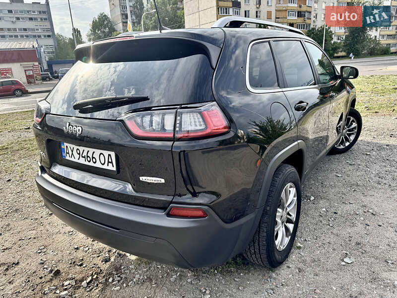 Внедорожник / Кроссовер Jeep Cherokee 2018 в Харькове