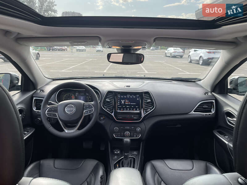 Позашляховик / Кросовер Jeep Cherokee 2022 в Києві фото 12 Позашляховик / Кросовер Jeep Cherokee 2022 в Києві