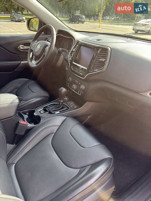 Позашляховик / Кросовер Jeep Cherokee 2022 в Києві фото 14 Позашляховик / Кросовер Jeep Cherokee 2022 в Києві