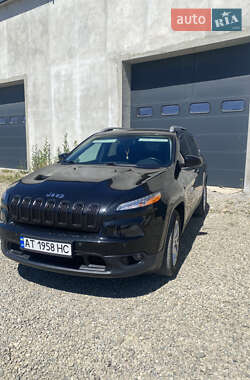 Позашляховик / Кросовер Jeep Cherokee 2016 в Івано-Франківську