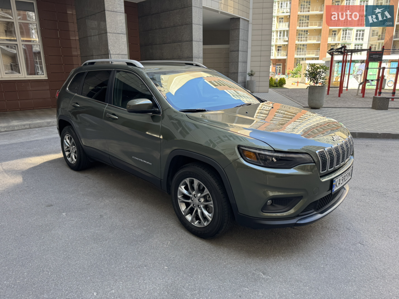 2019 Jeep Cherokee - мініатюра 19