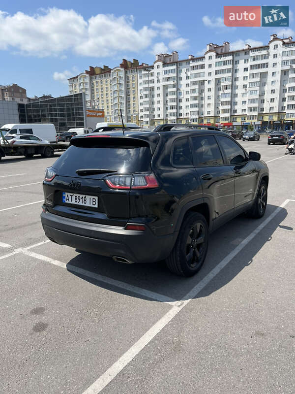 Внедорожник / Кроссовер Jeep Cherokee 2019 в Ивано-Франковске