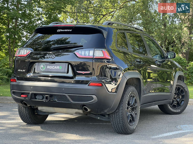 Позашляховик / Кросовер Jeep Cherokee 2021 в Києві