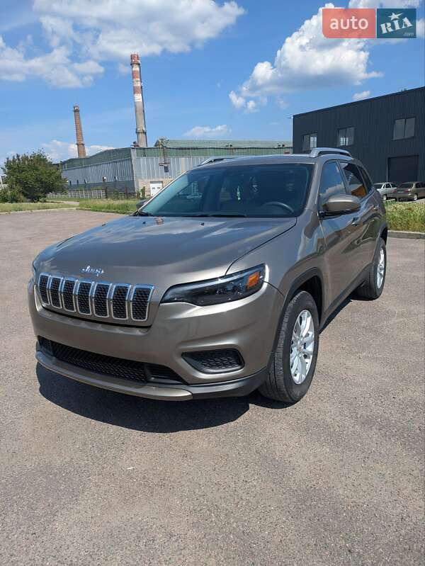 Jeep Cherokee 2021