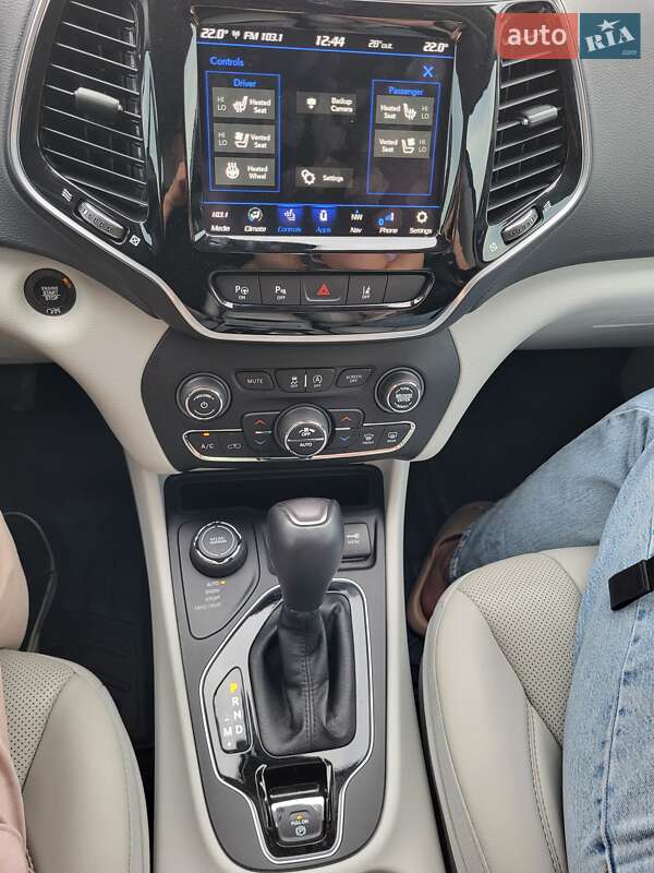 Позашляховик / Кросовер Jeep Cherokee 2021 в Києві