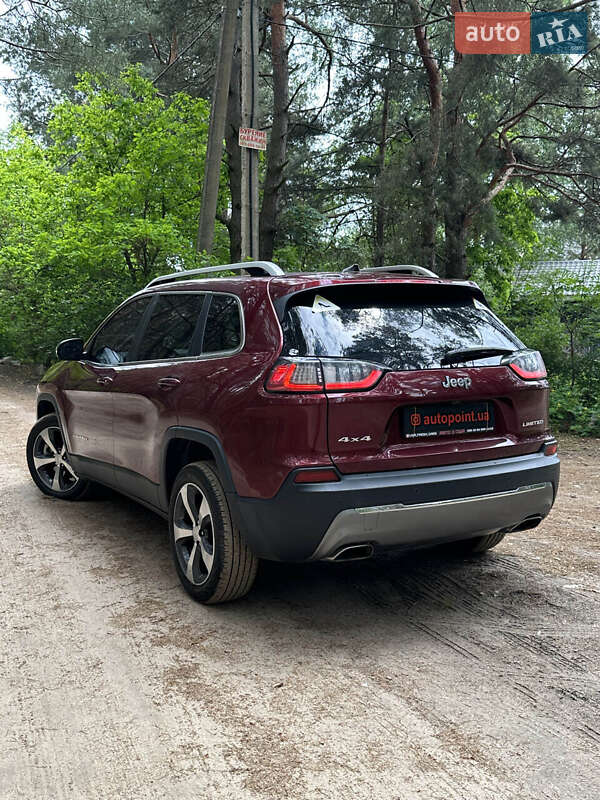 Внедорожник / Кроссовер Jeep Cherokee 2018 в Белогородке