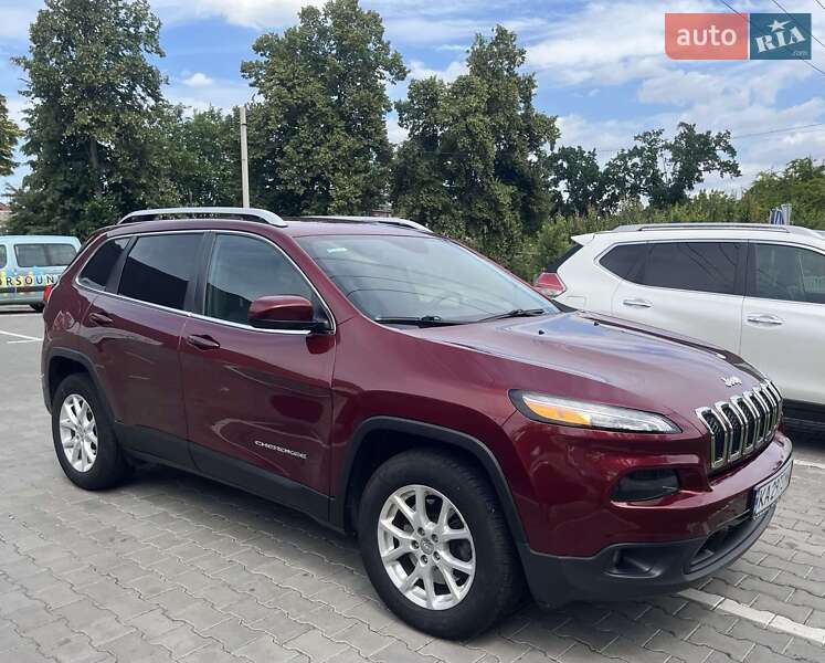 Внедорожник / Кроссовер Jeep Cherokee 2017 в 