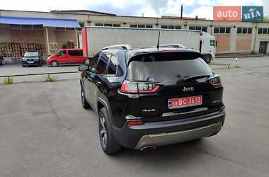 Внедорожник / Кроссовер Jeep Cherokee 2019 в 