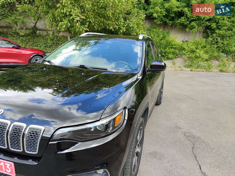 Внедорожник / Кроссовер Jeep Cherokee 2019 в Ровно
