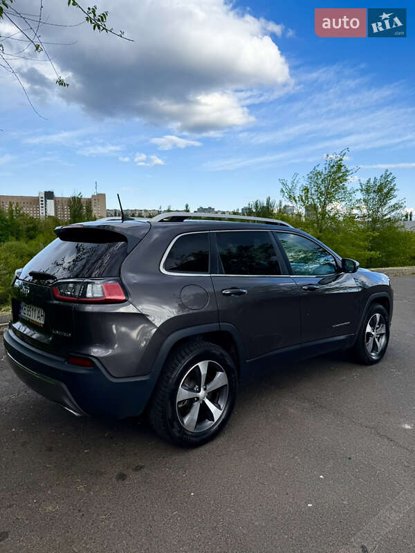 Внедорожник / Кроссовер Jeep Cherokee 2020 в Кривом Роге фото 12 Внедорожник / Кроссовер Jeep Cherokee 2020 в Кривом Роге