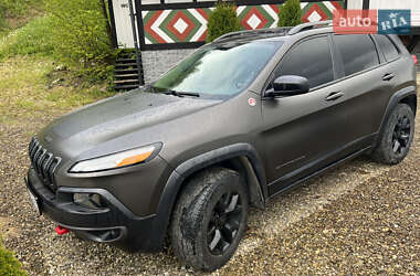 Внедорожник / Кроссовер Jeep Cherokee 2016 в 