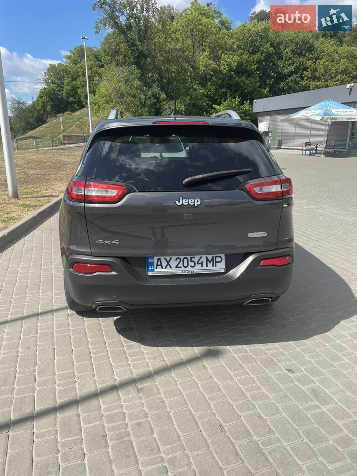 2016 Jeep Cherokee - мініатюра 6