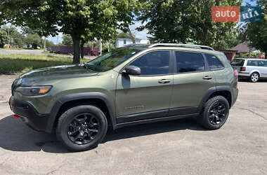Внедорожник / Кроссовер Jeep Cherokee 2020 в 