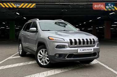Внедорожник / Кроссовер Jeep Cherokee 2016 в Киеве