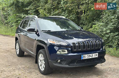 Внедорожник / Кроссовер Jeep Cherokee 2015 в Киеве