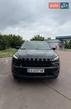 Внедорожник / Кроссовер Jeep Cherokee 2013 в Шостке