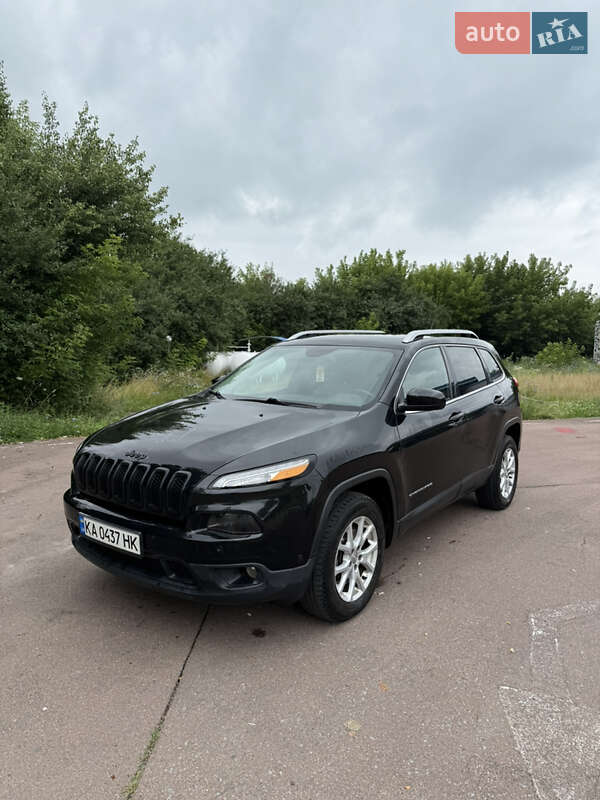 Внедорожник / Кроссовер Jeep Cherokee 2013 в Шостке