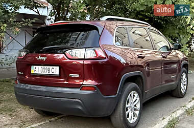 Внедорожник / Кроссовер Jeep Cherokee 2019 в 