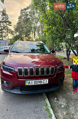 Внедорожник / Кроссовер Jeep Cherokee 2019 в 