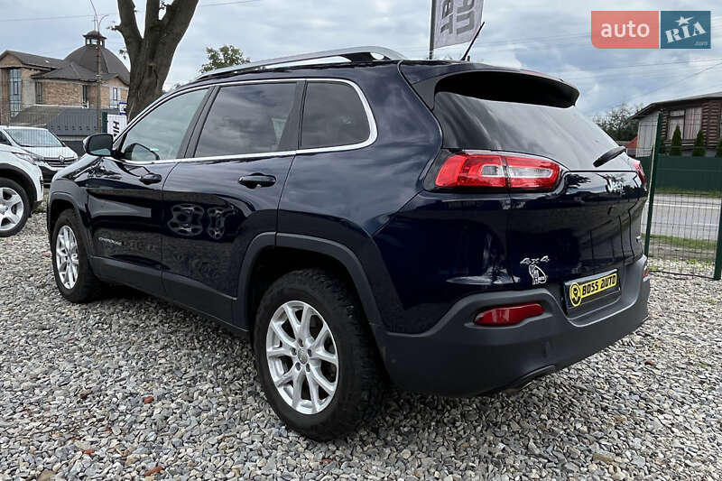 Внедорожник / Кроссовер Jeep Cherokee 2015 в Коломые