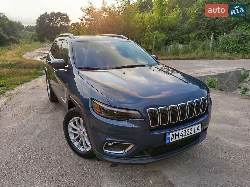 Внедорожник / Кроссовер Jeep Cherokee 2020 в Житомире