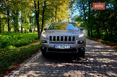 Внедорожник / Кроссовер Jeep Cherokee 2016 в 