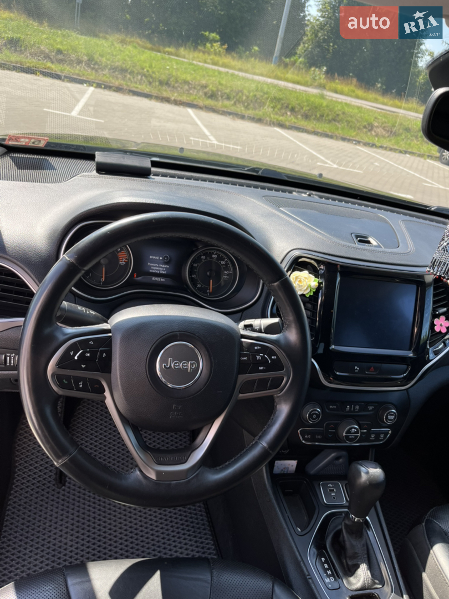 2018 Jeep Cherokee - мініатюра 12