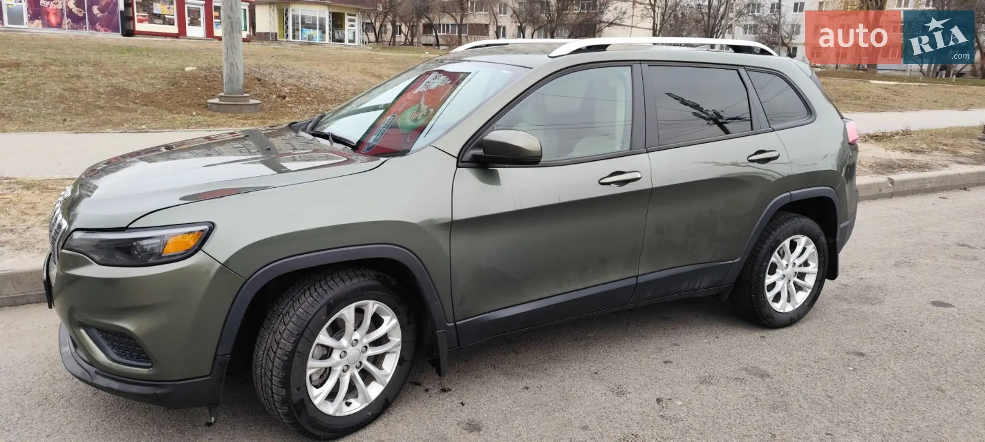 2019 Jeep Cherokee - фото 1