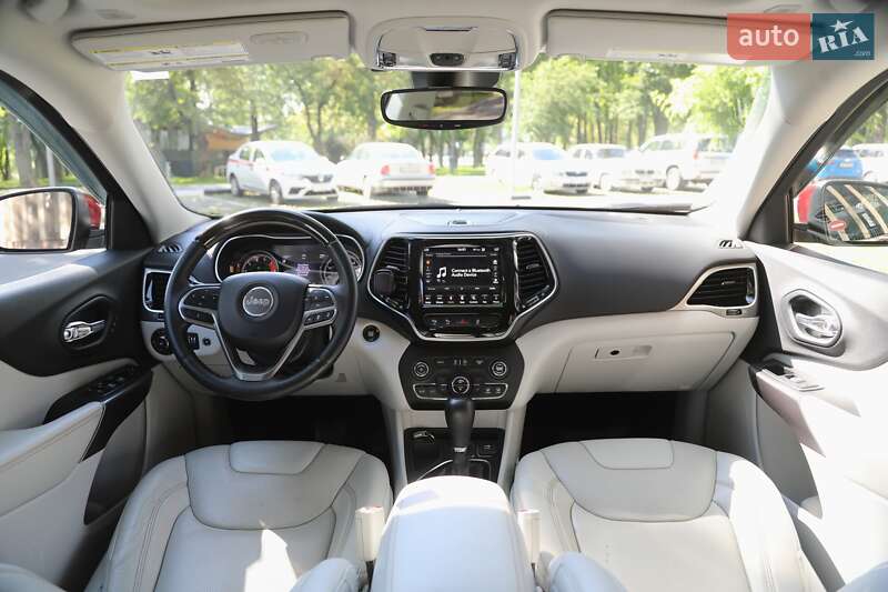 Внедорожник / Кроссовер Jeep Cherokee 2018 в Харькове