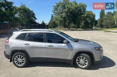 Внедорожник / Кроссовер Jeep Cherokee 2021 в 