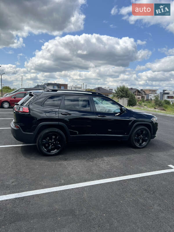 Внедорожник / Кроссовер Jeep Cherokee 2019 в Ровно