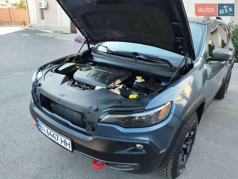 Позашляховик / Кросовер Jeep Cherokee 2019 в Кременчуці