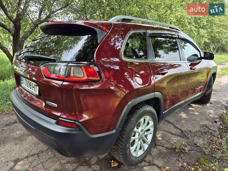 Позашляховик / Кросовер Jeep Cherokee 2019 в Полтаві