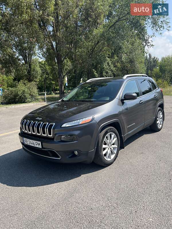 Позашляховик / Кросовер Jeep Cherokee 2015 в Дніпрі