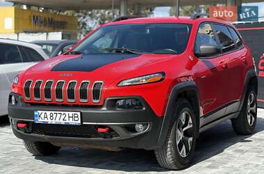 Внедорожник / Кроссовер Jeep Cherokee 2017 в 