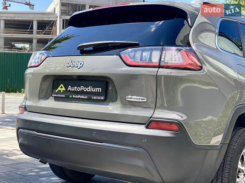 Позашляховик / Кросовер Jeep Cherokee 2020 в Києві