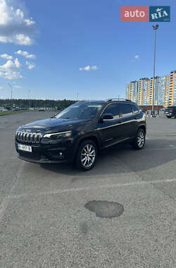 Внедорожник / Кроссовер Jeep Cherokee 2018 в 