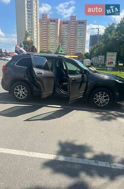Позашляховик / Кросовер Jeep Cherokee 2014 в Броварах