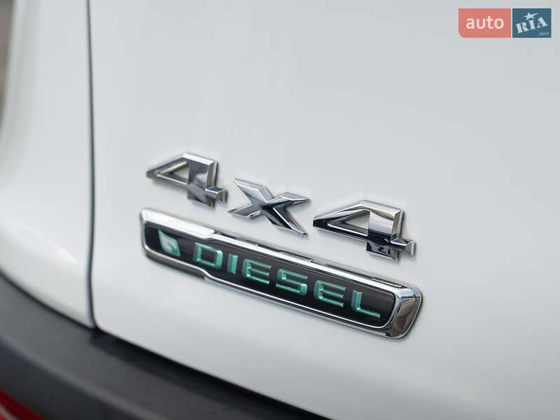 Внедорожник / Кроссовер Jeep Cherokee 2015 в Одессе