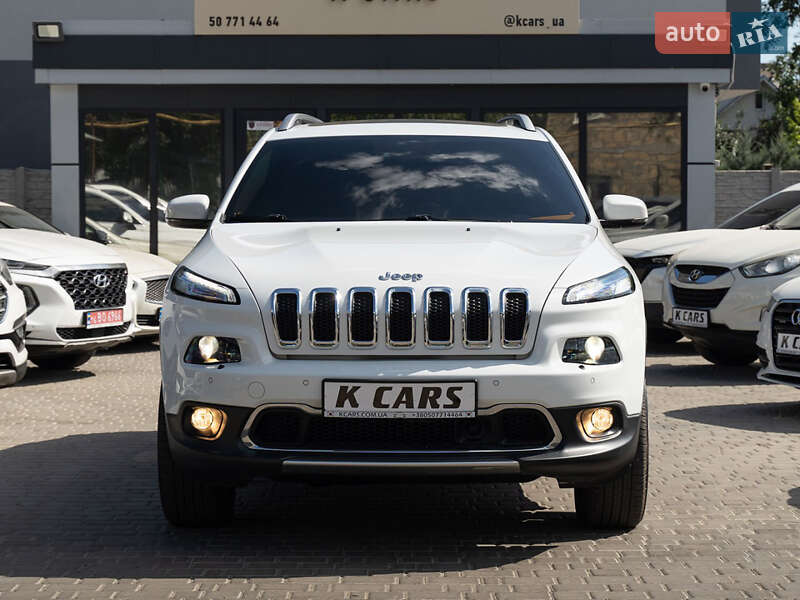 Внедорожник / Кроссовер Jeep Cherokee 2015 в Одессе