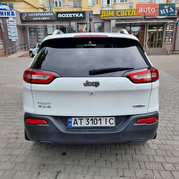 Позашляховик / Кросовер Jeep Cherokee 2016 в Калуші