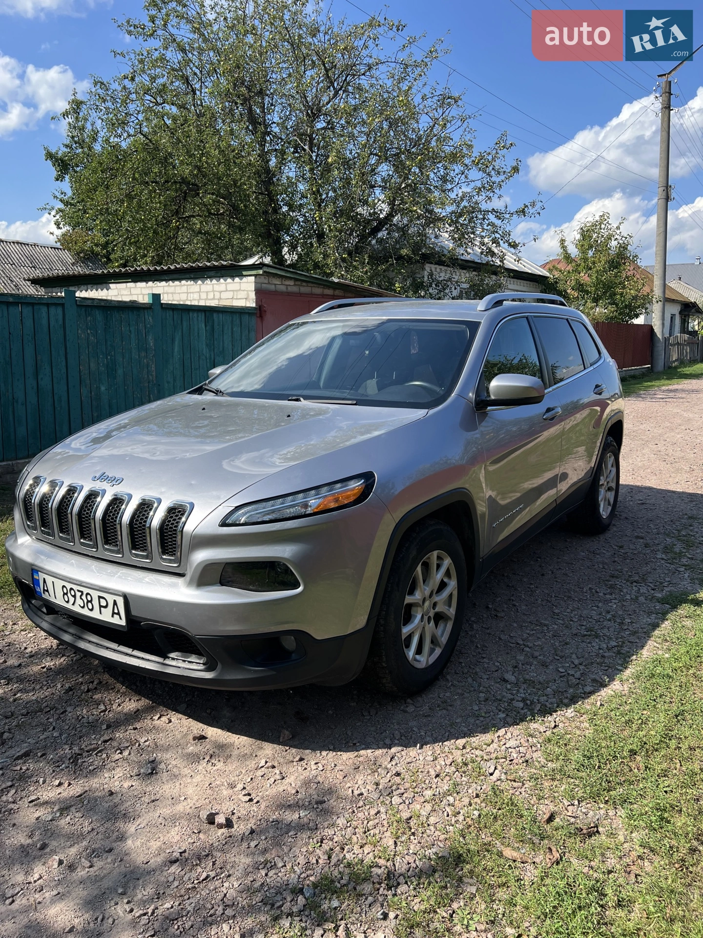 2017 Jeep Cherokee - мініатюра 2