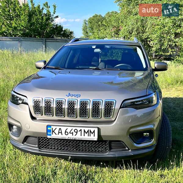 Jeep Cherokee 2020