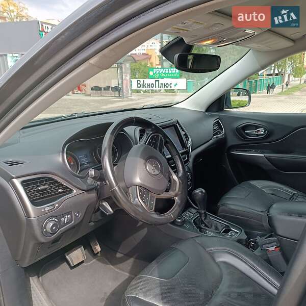 Внедорожник / Кроссовер Jeep Cherokee 2020 в Каменец-Подольском фото 13 Внедорожник / Кроссовер Jeep Cherokee 2020 в Каменец-Подольском